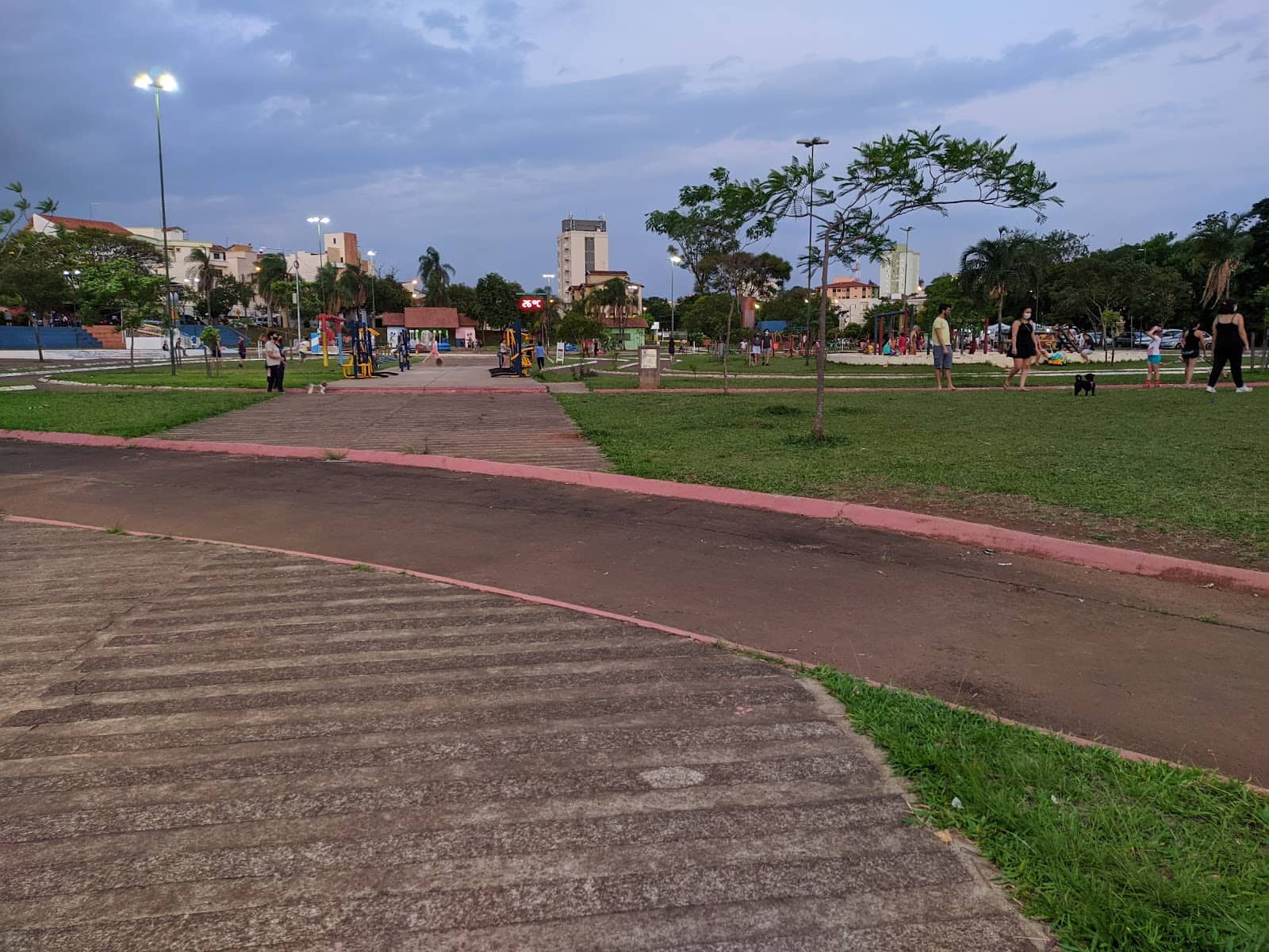 Outdoor Fitness Zone