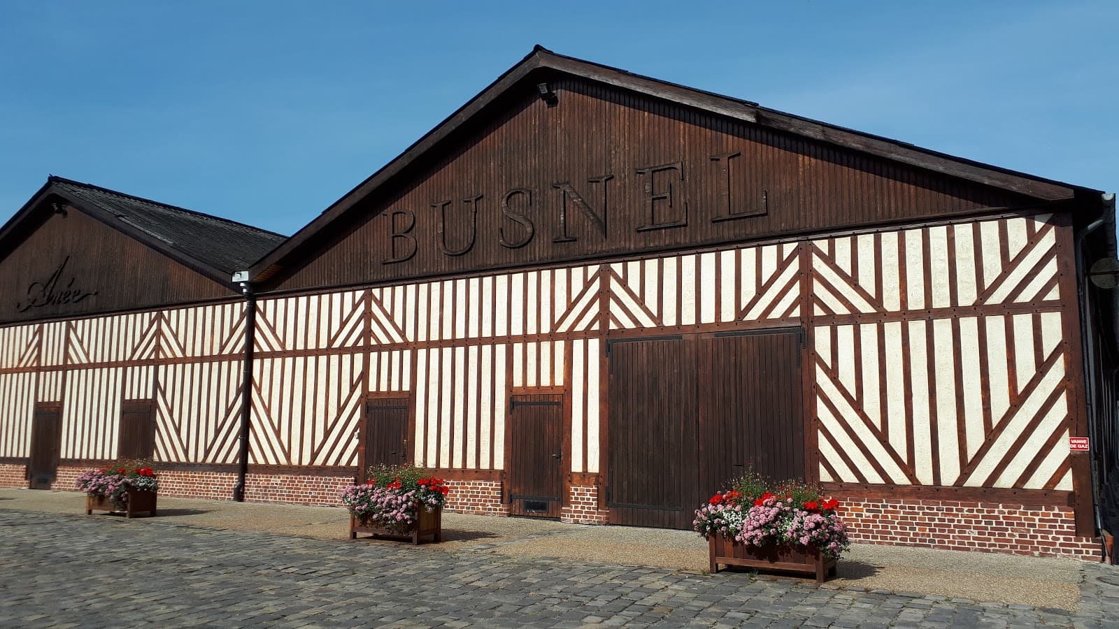 Cormeilles Busnel Distillery - Image 1