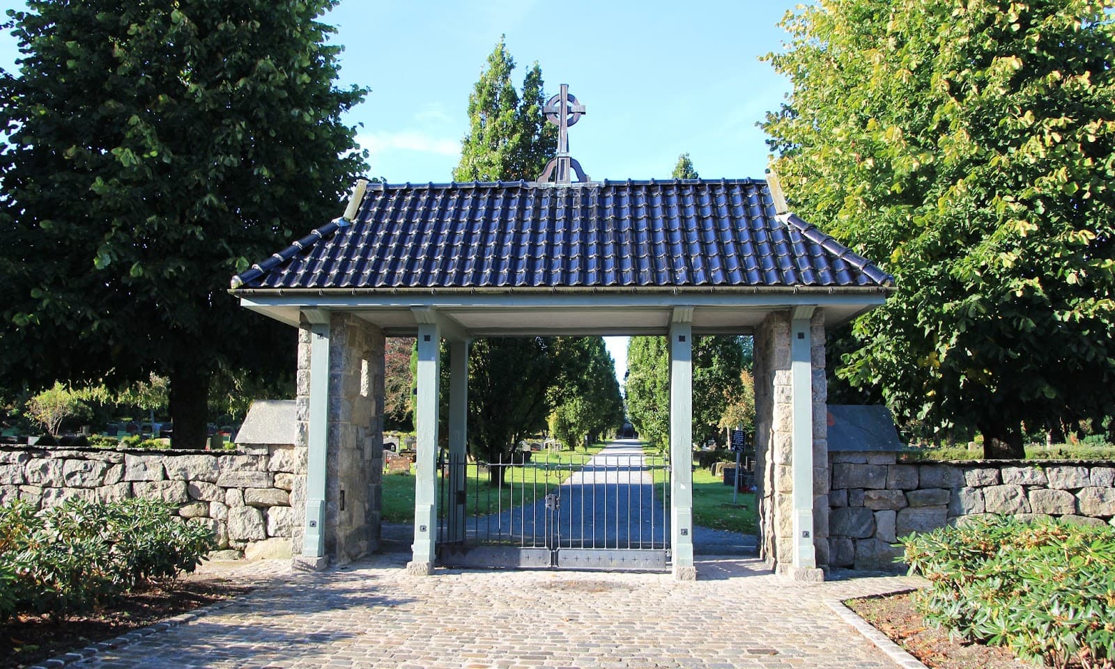 Eiganes Cemetery Stavanger - Image 1