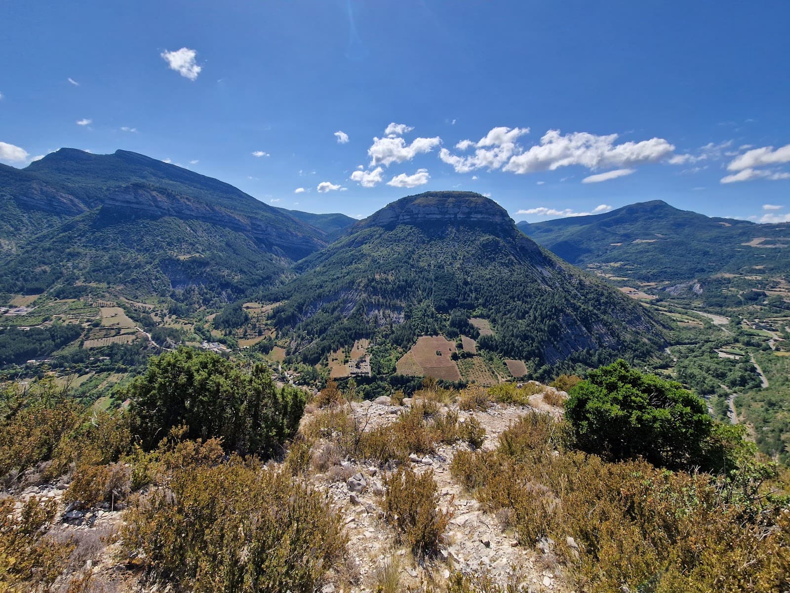 Rémuzat – Rocher du Caire - Image 1