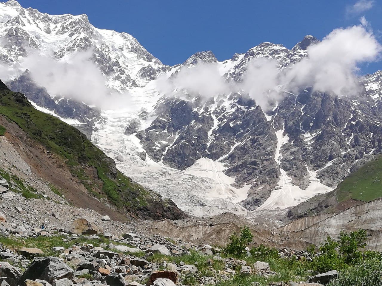 Shkhara Glacier Hike - Image 1