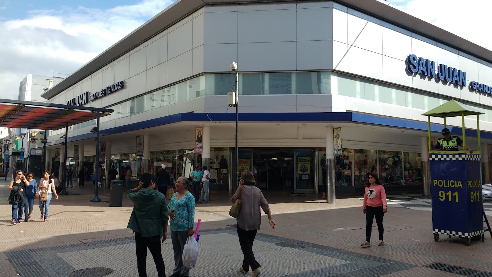 Peatonal Mendoza - Image 1