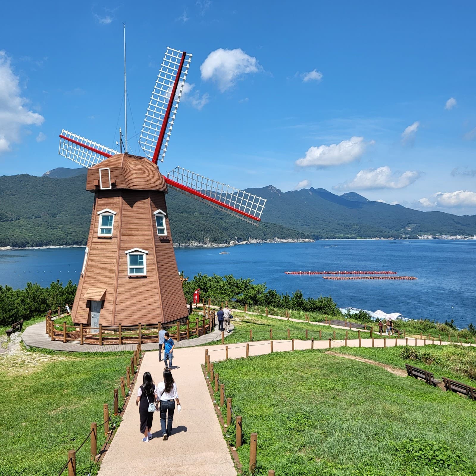 Windy Hill (Geoje) - Image 1