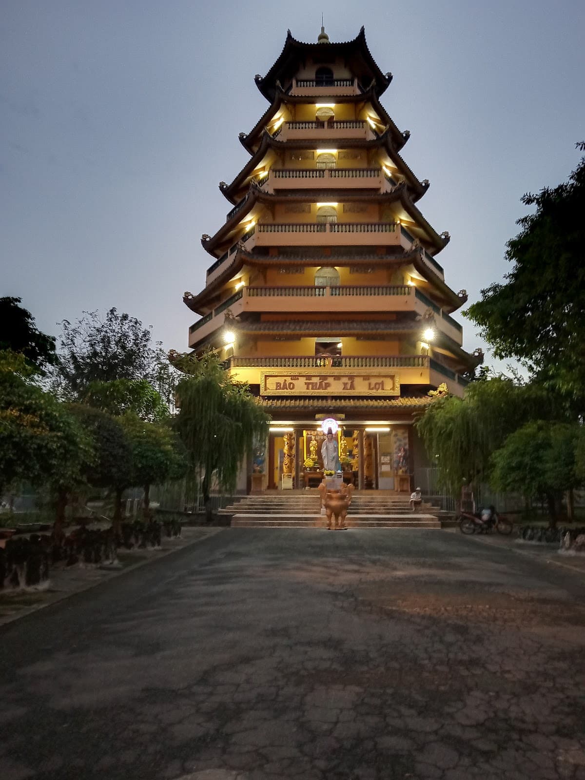 Giac Lam Pagoda - Image 1