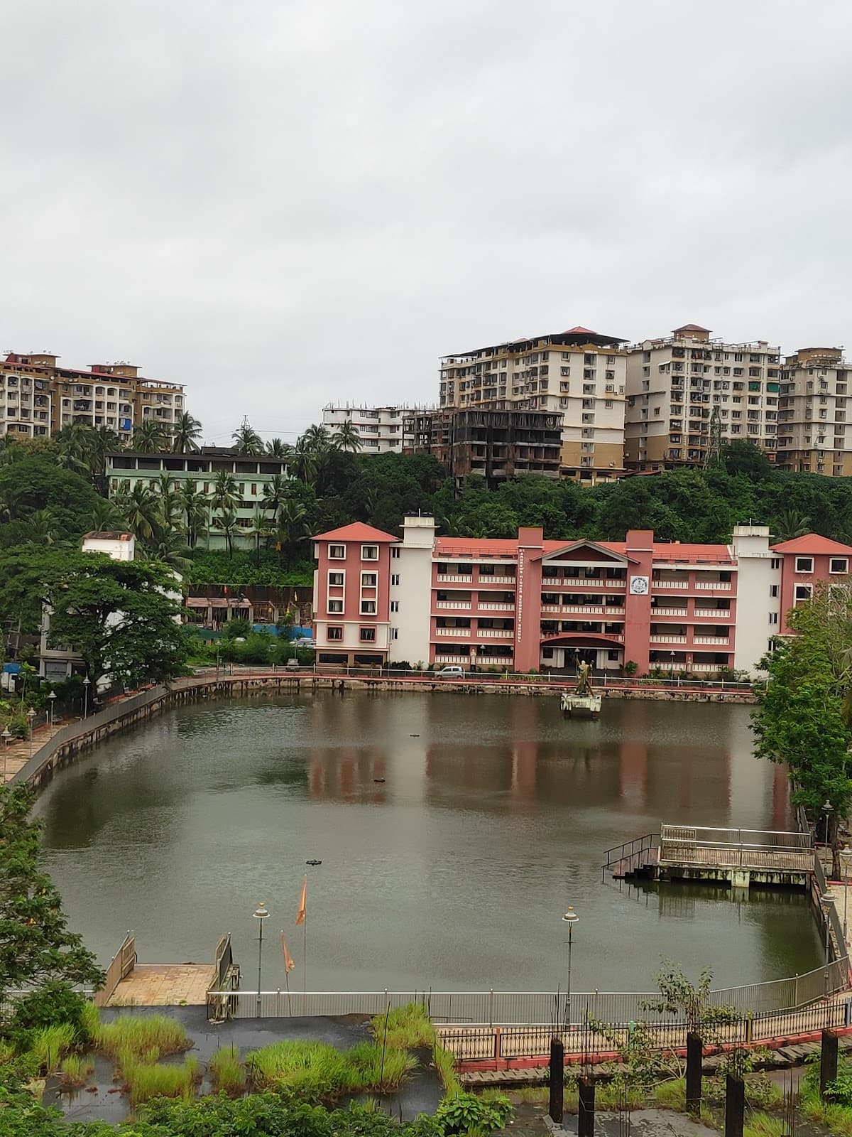 Vaddem Lake - Image 1