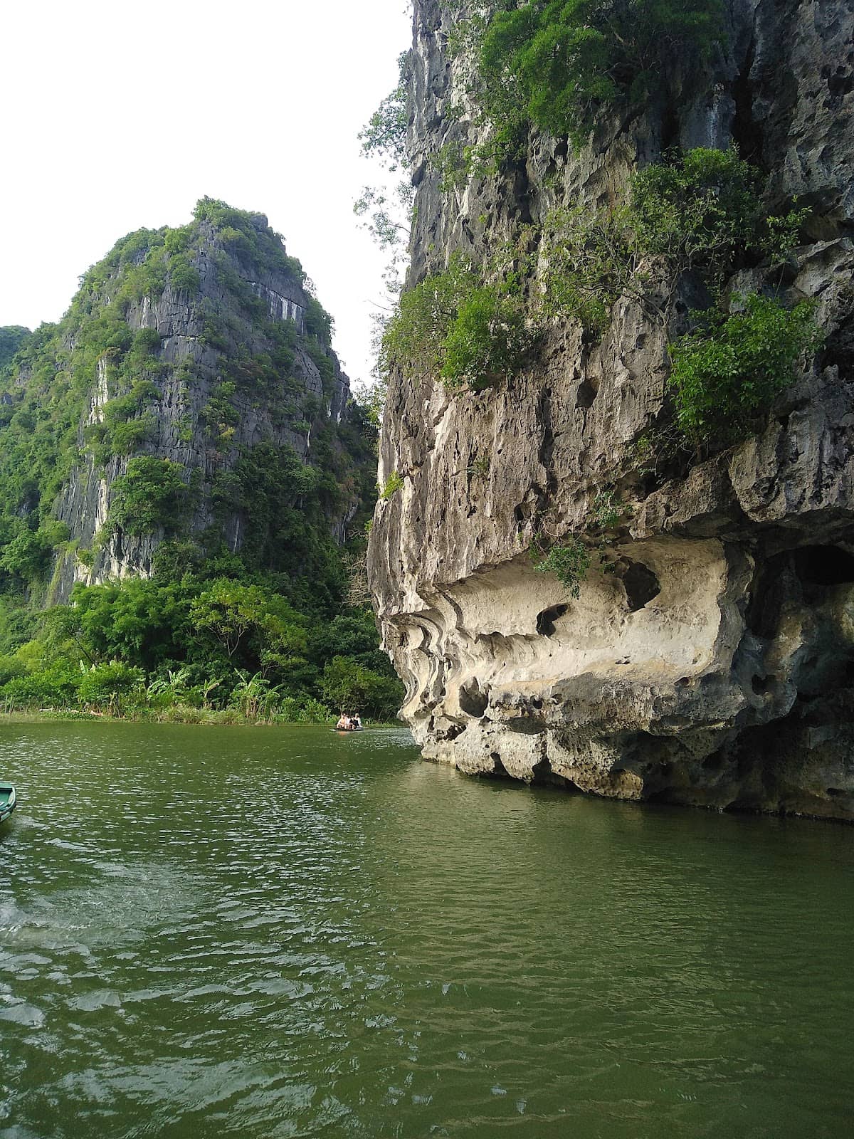 Mua Caves (Hang Mua)