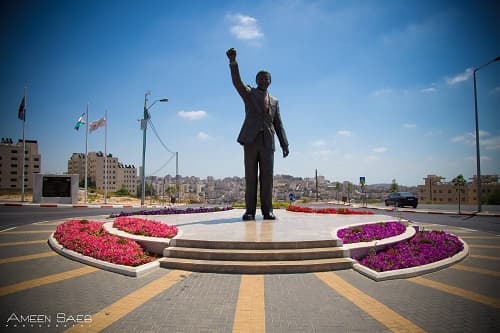 Nelson Mandela Square - Image 1