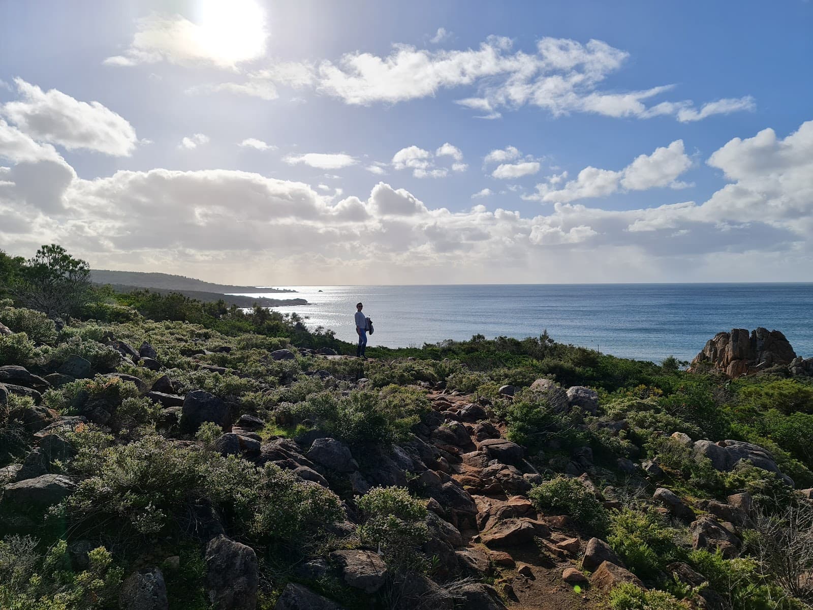 Castle Rock Bay - Image 1