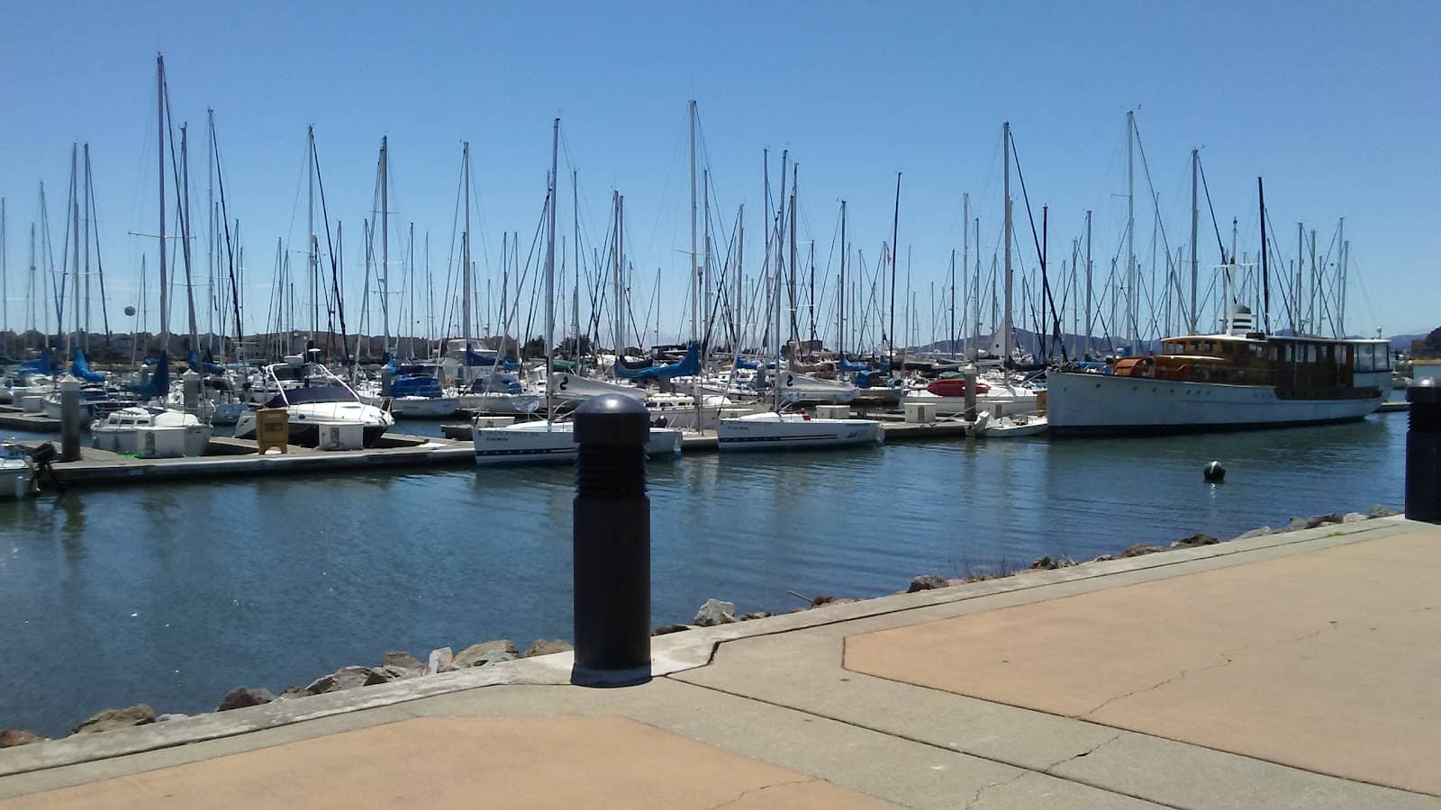 WWII Ship Building Tribute Circle