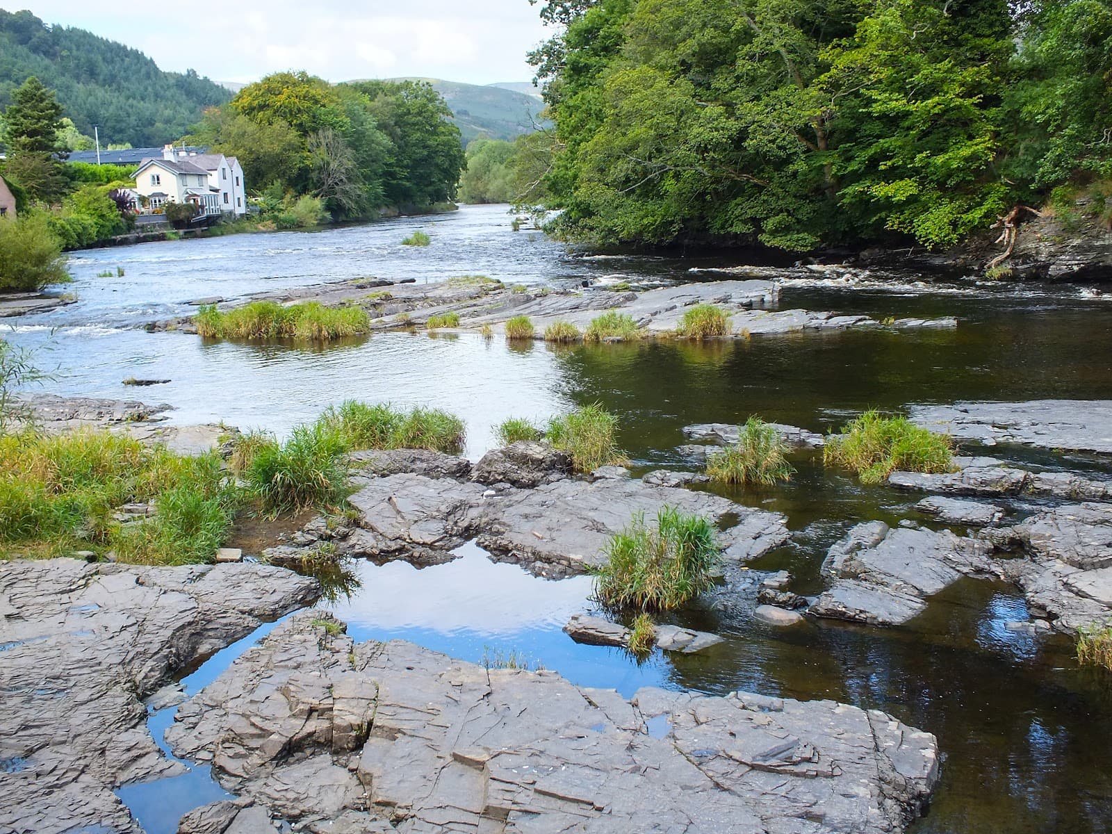 Riverside Park - Image 1