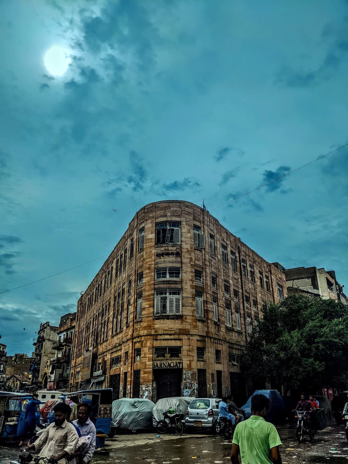 Pakistan Chowk - Image 1