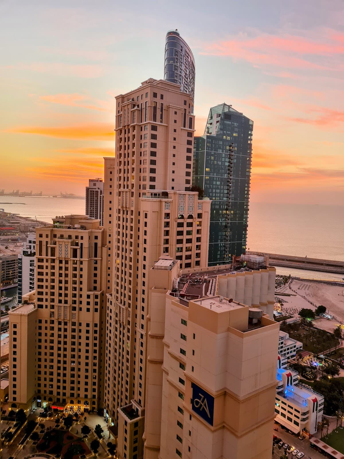 JBR and Dubai Marina - Image 1
