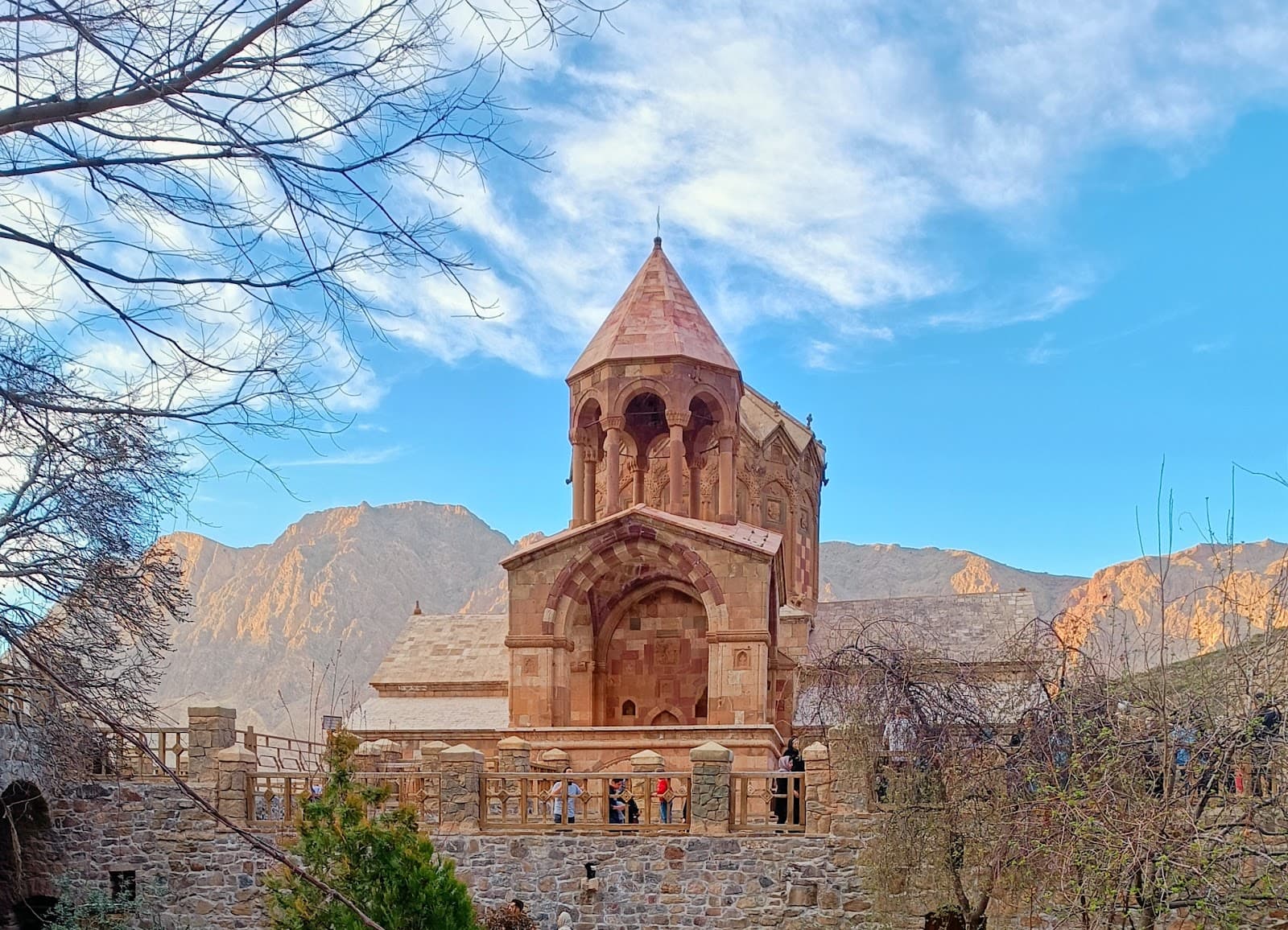 Saint Stepanos Monastery - Image 1