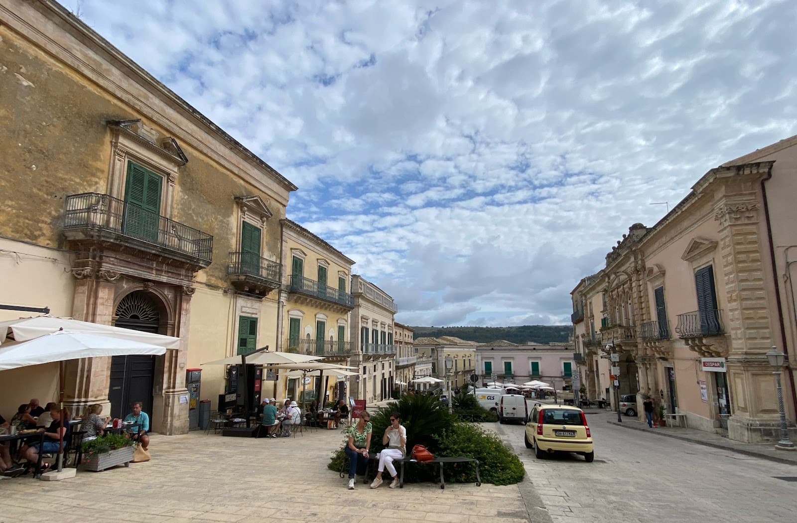 Piazza Duomo Ibla - Image 1