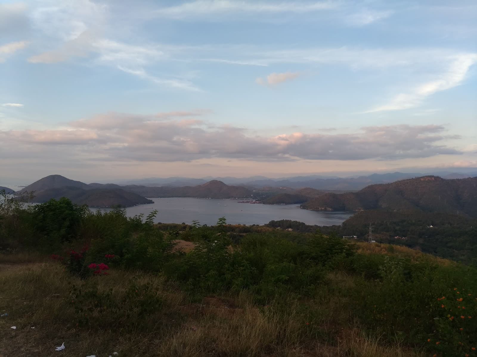 Srinagarind Dam Viewpoint - Image 1