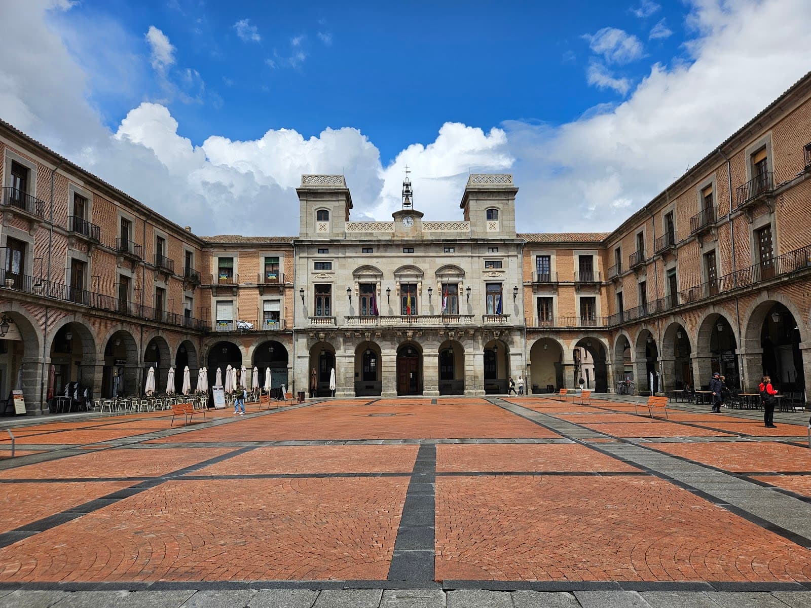 Plaza del Mercado Chico - Image 1