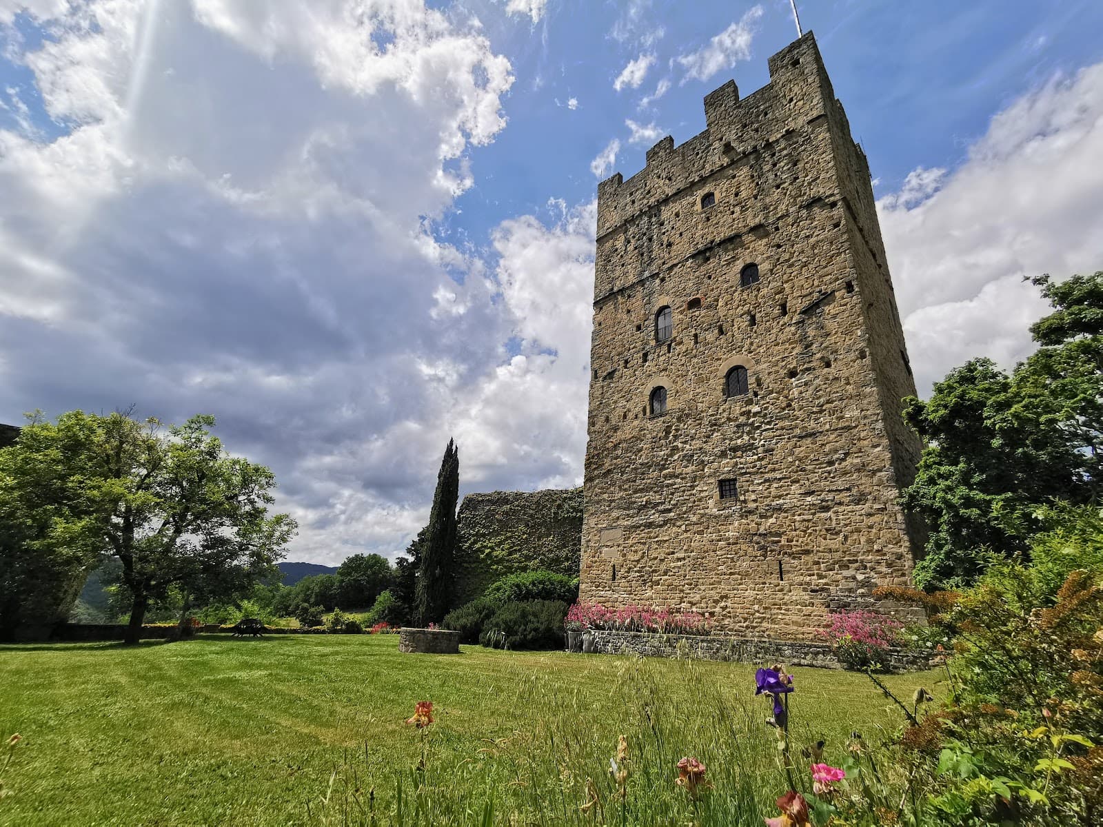 Castello di Porciano - Image 1