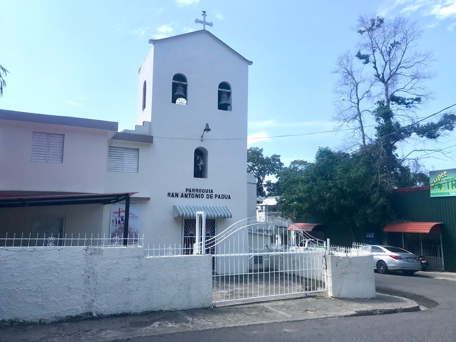 Iglesia San Antonio de Padua (Sosúa) - Image 1