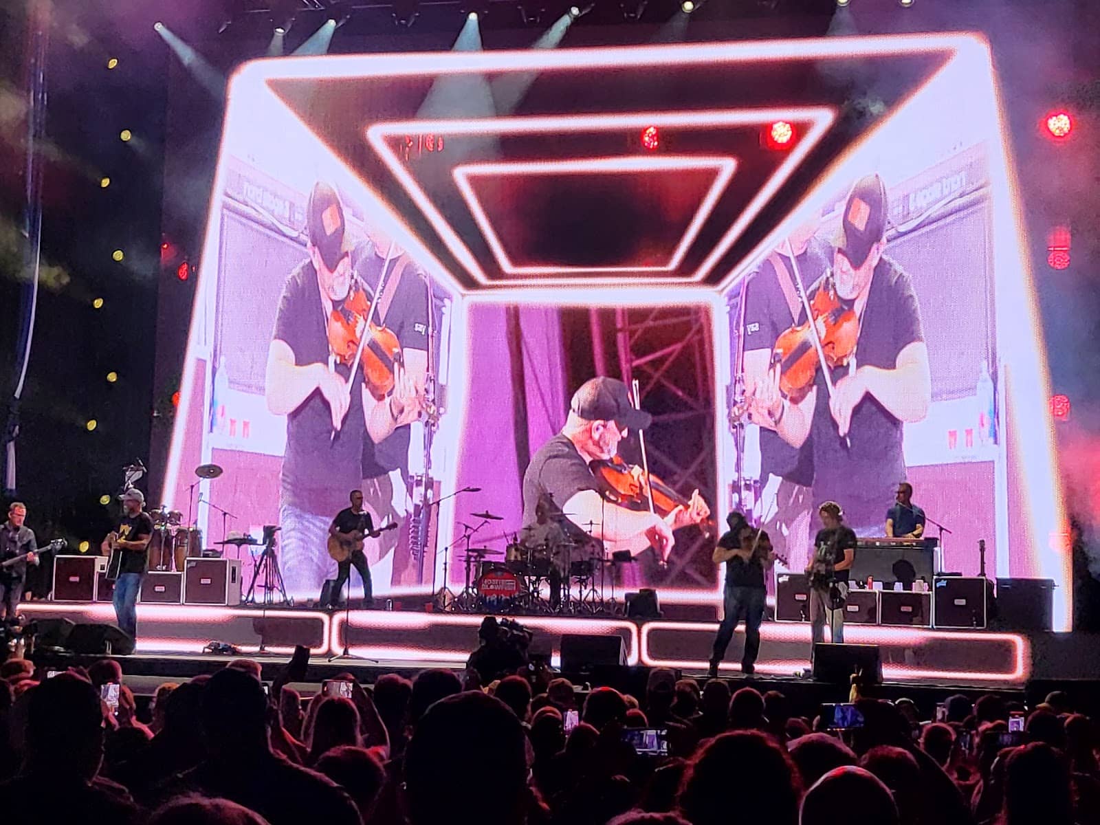 Diverse Concert Lineup