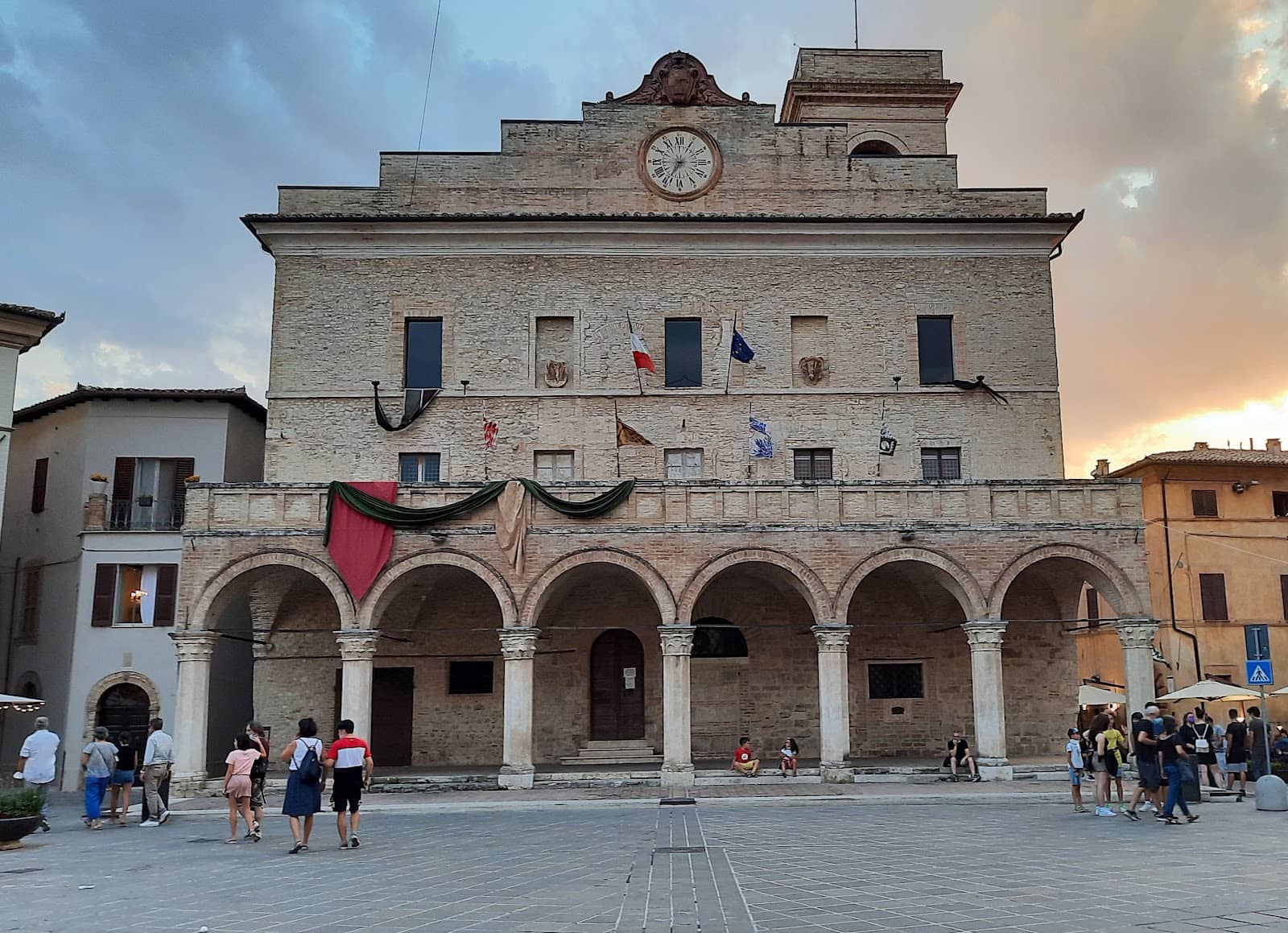 Local Life and Aperitivo