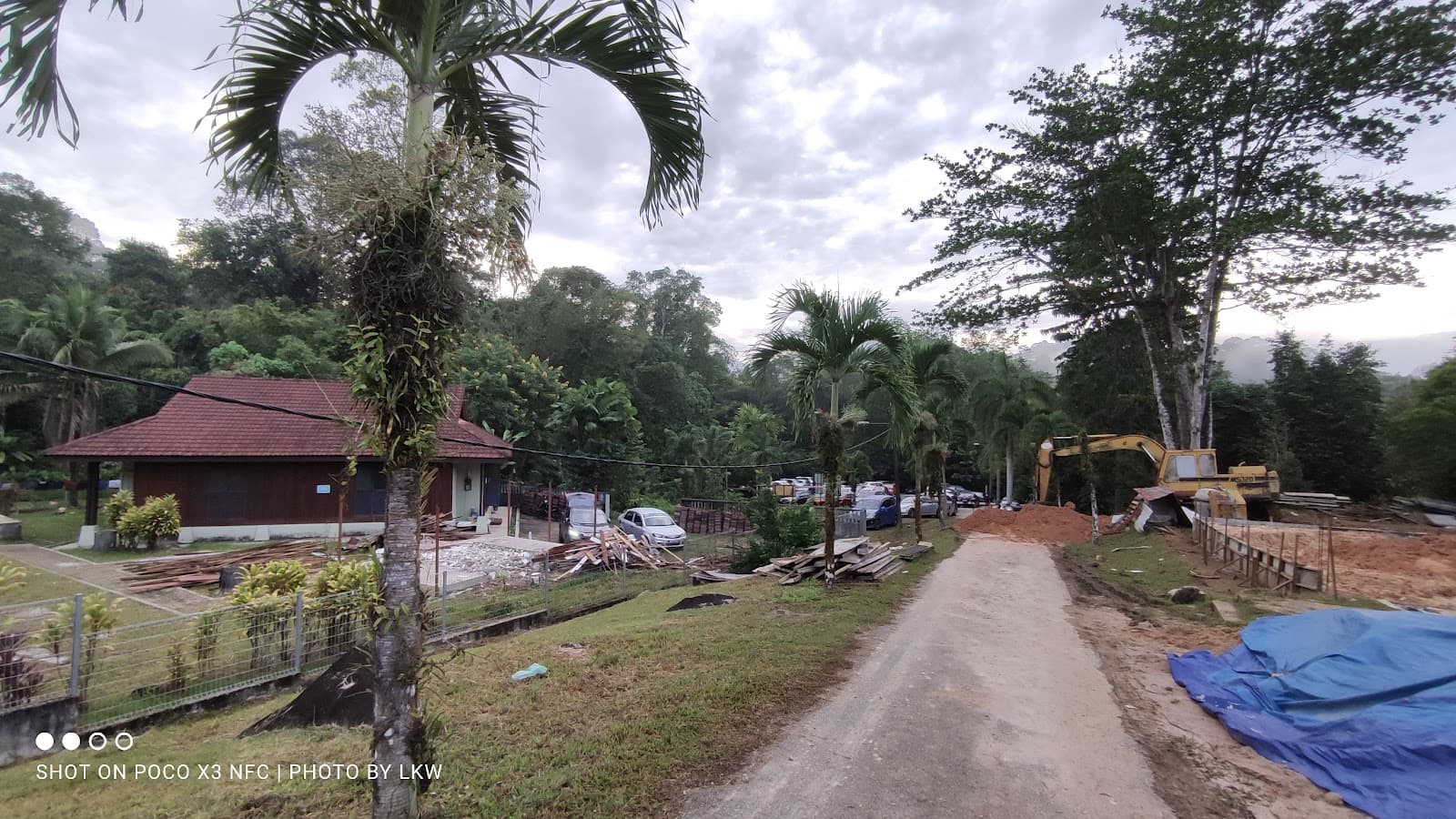Gunung Nuang Trailhead - Image 1