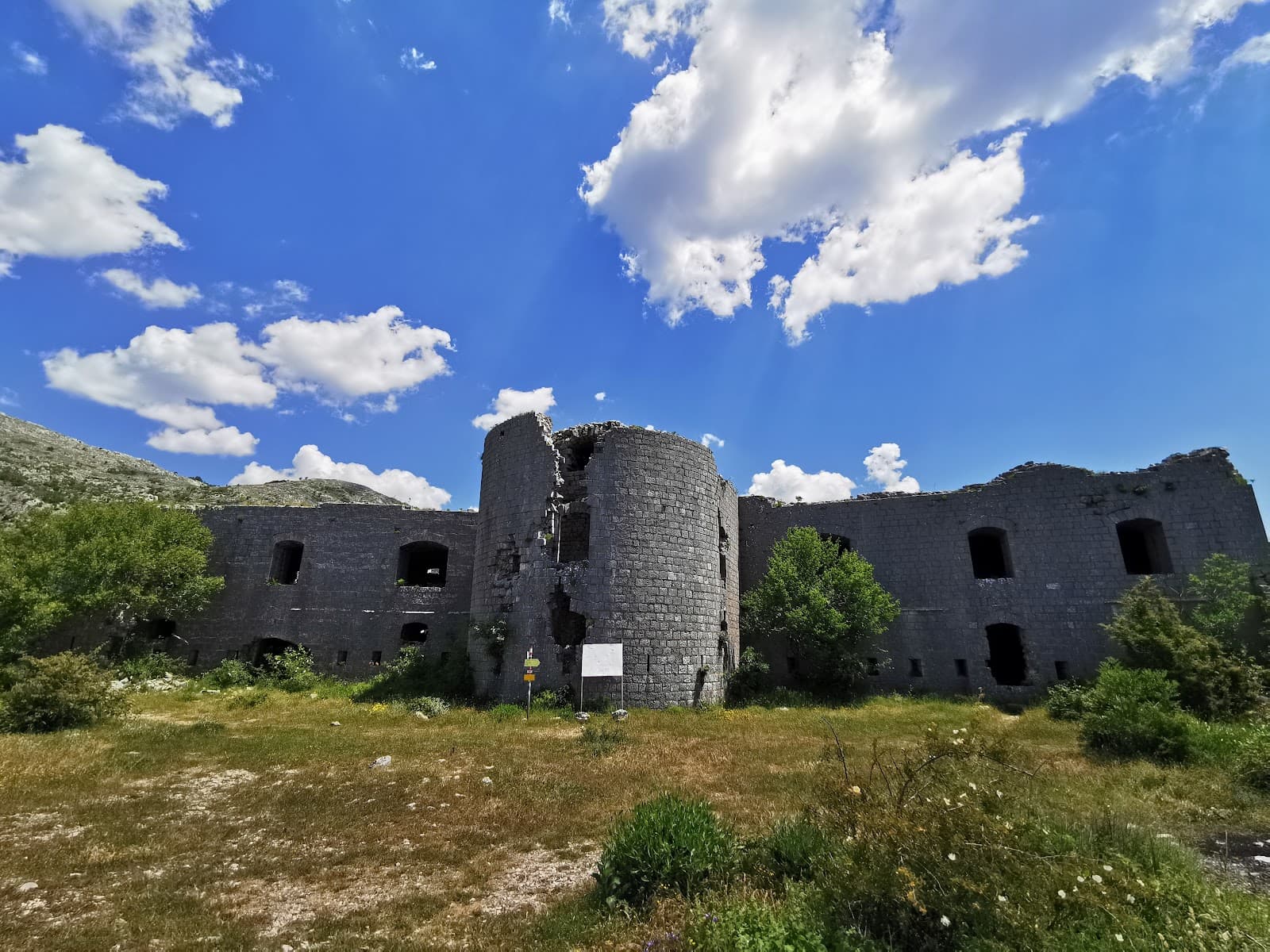 Kosmač Fortress - Image 1