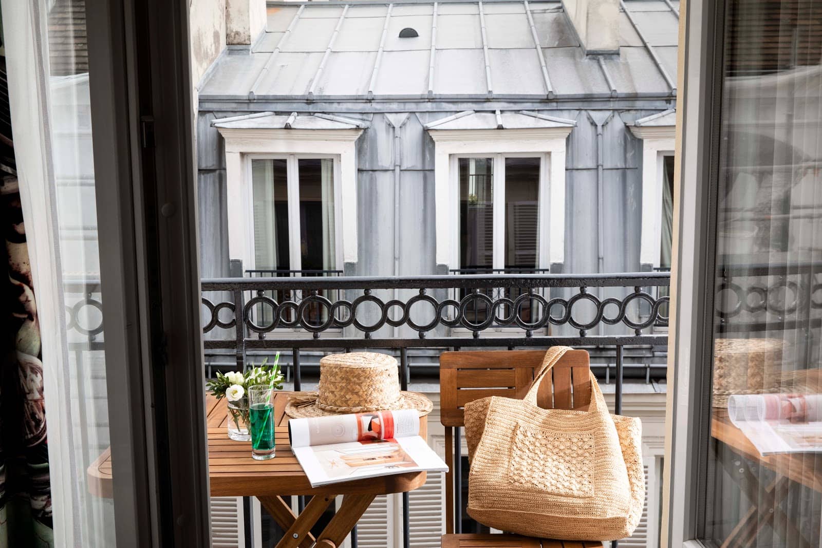 Complimentary Afternoon Refreshments