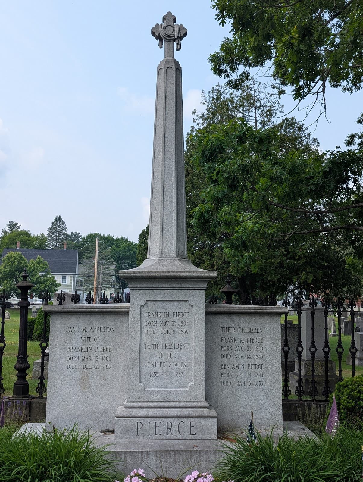 Old North Cemetery (Franklin Pierce Grave) - Image 1