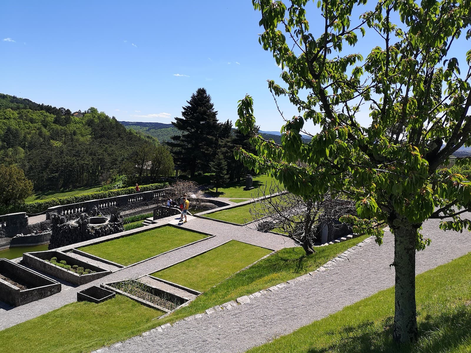 Štanjel & Ferrari Garden - Image 1