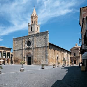 Atri Cathedral and Centro Storico - Image 1