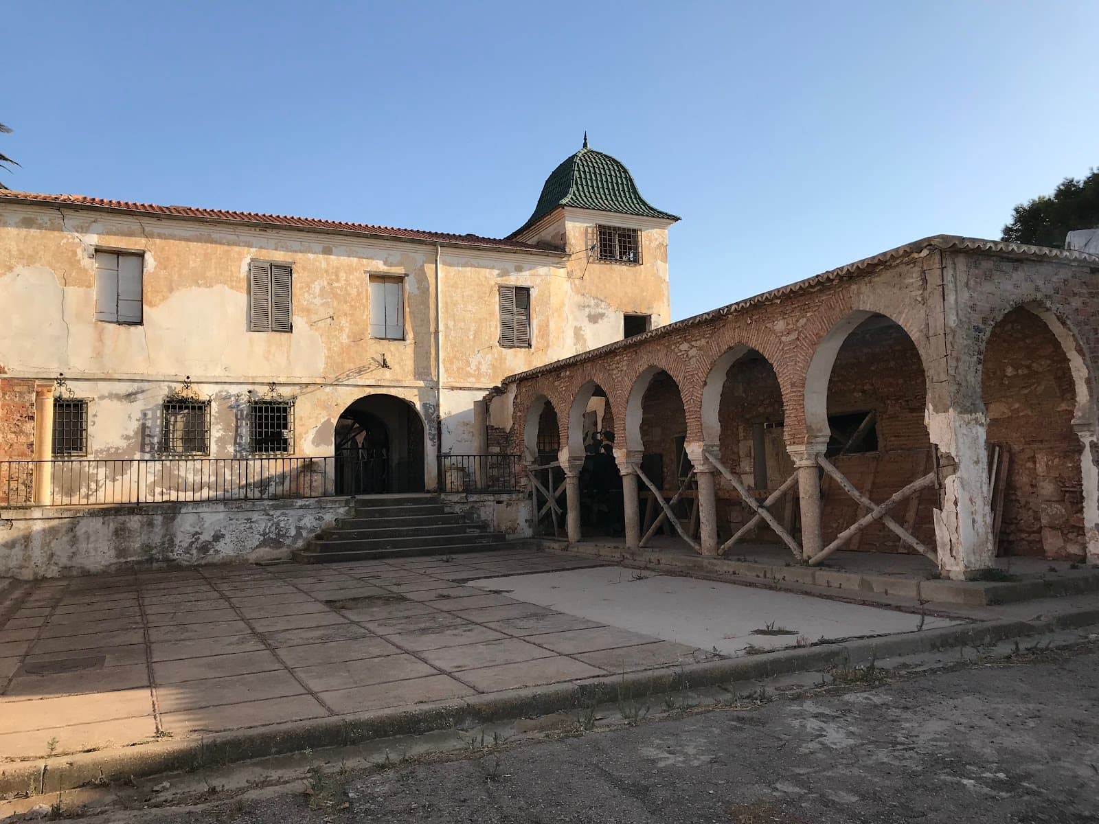 Palais du Bey - Image 1