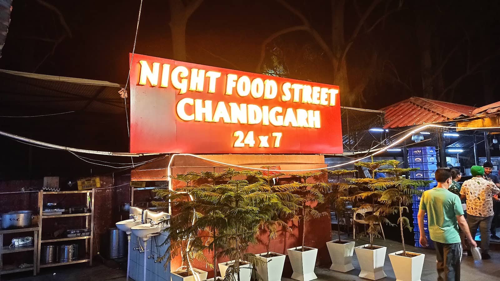 Vibrant Nightlife Vibe