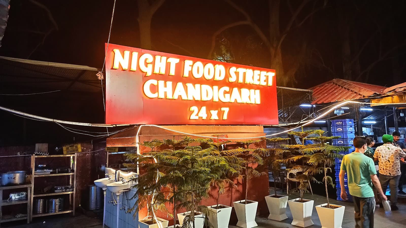 Night Food Street Sector 14 - Image 1