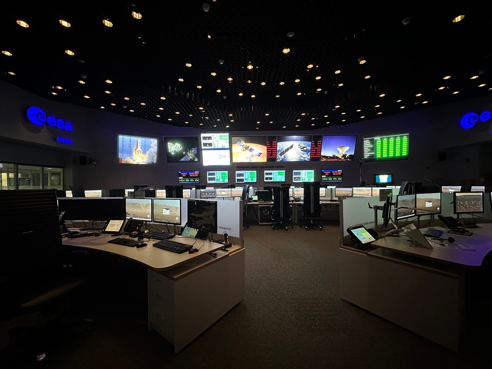 ESOC (European Space Operations Centre) - Image 1