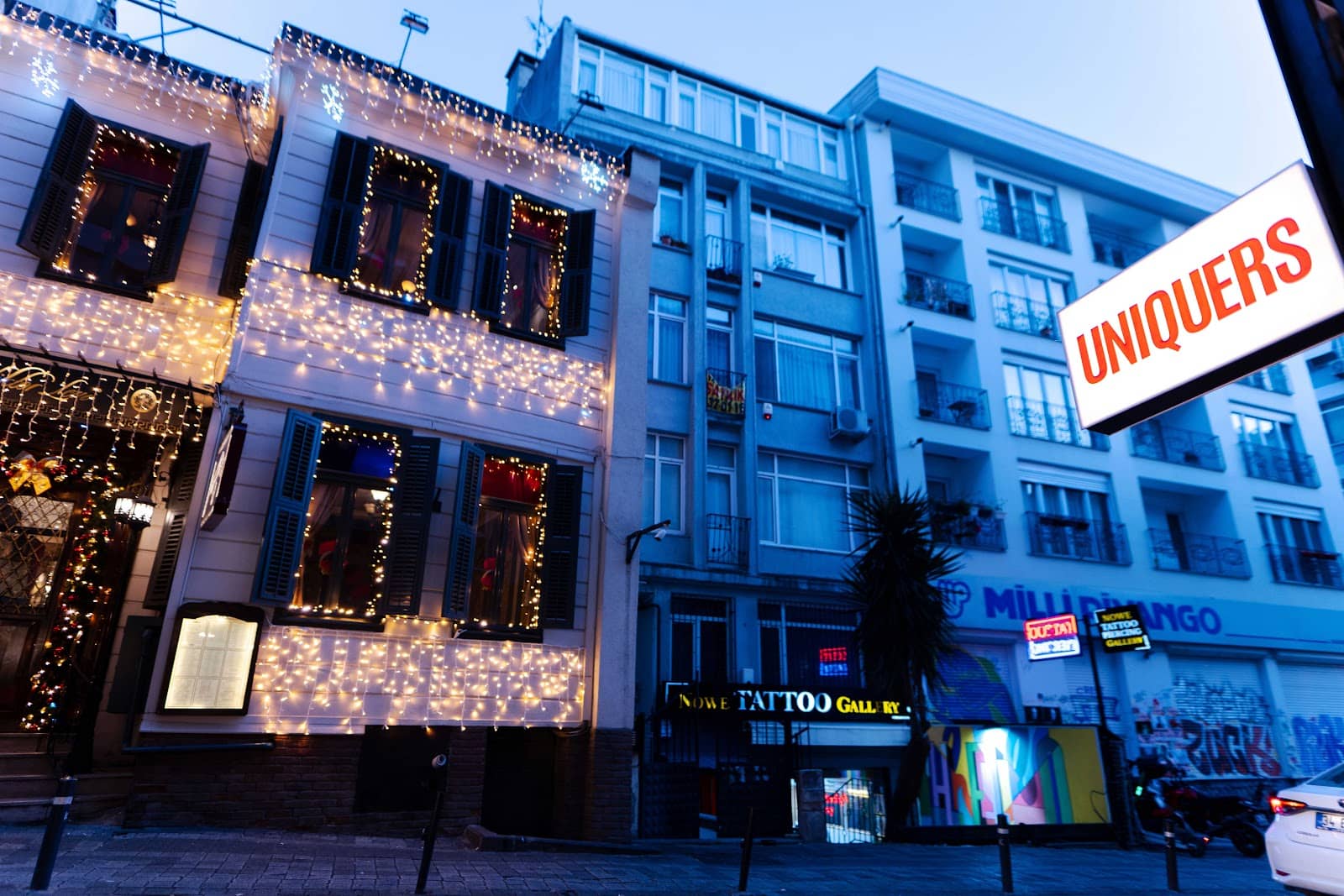 Comparison to 'Love Don't Be Shy'