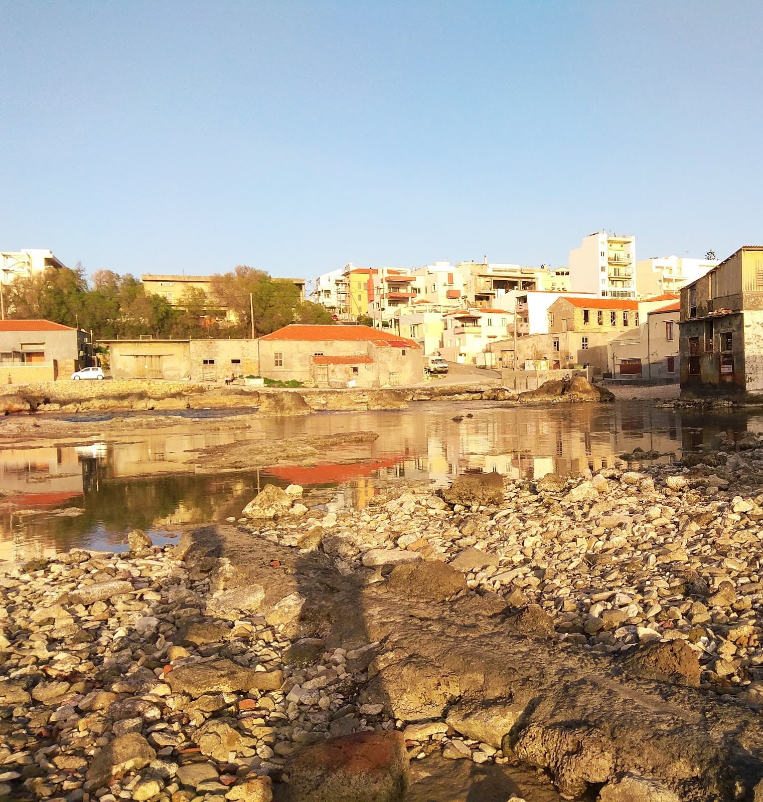 Halepa quarter - Image 1