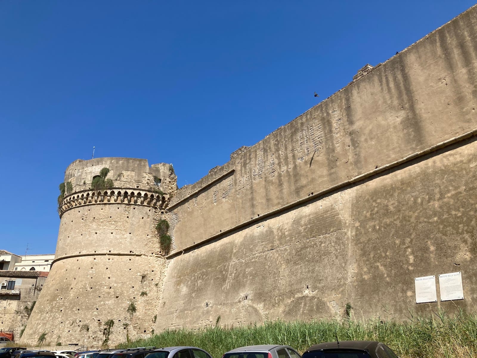 Castello di Carlo V (Crotone) - Image 1