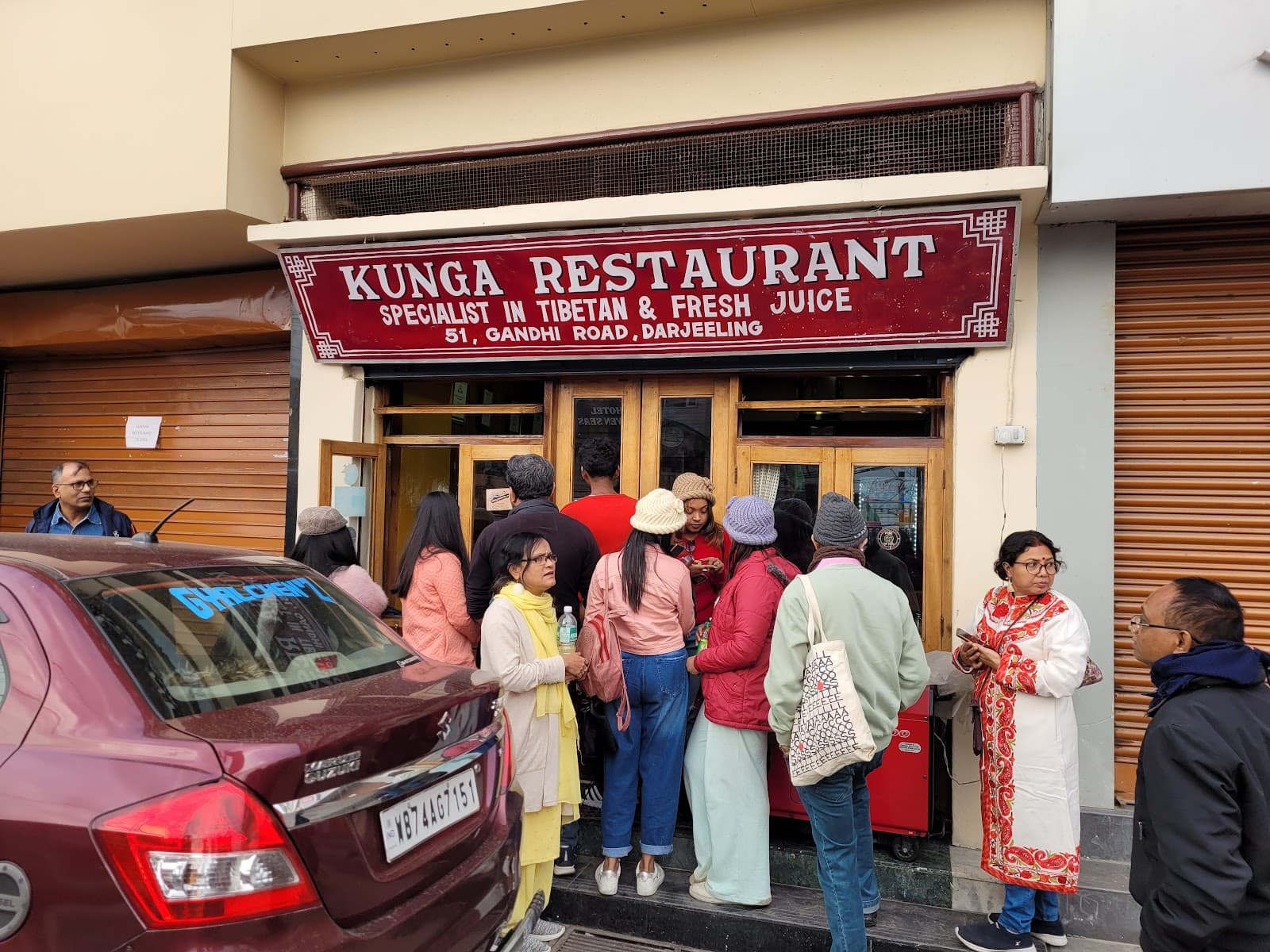 Mall Road Circular Walk - Image 1