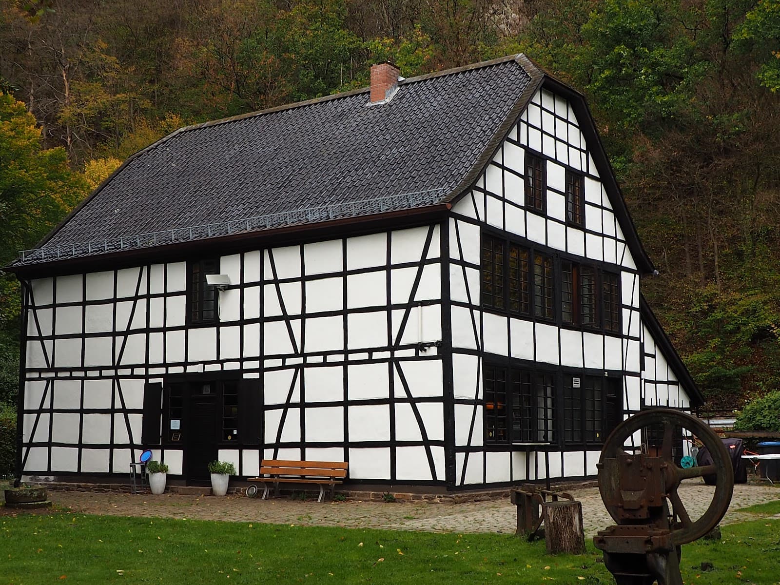 Balkhauser Kotten - Image 1