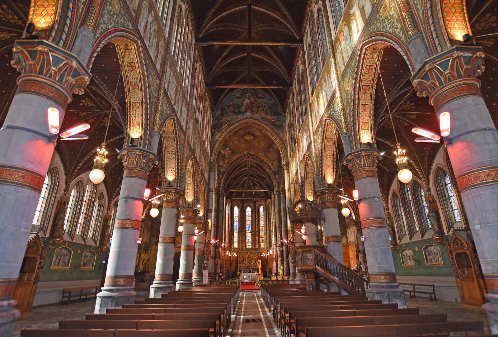 Église Saint-Joseph de Roubaix - Image 1