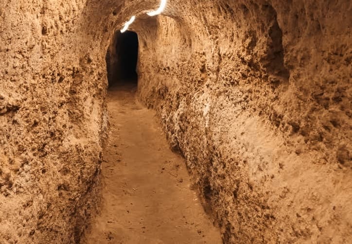 Niasar Cave - Image 1