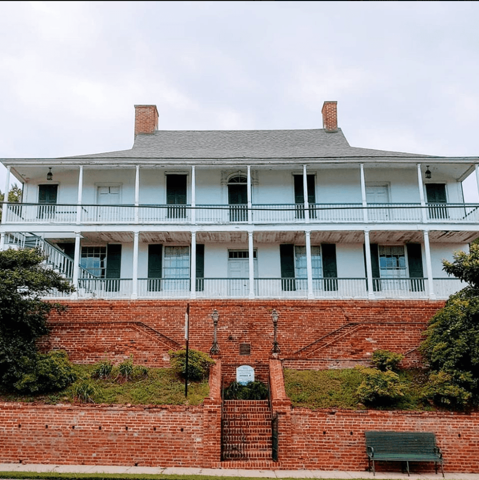 House on Ellicott's Hill - Image 1