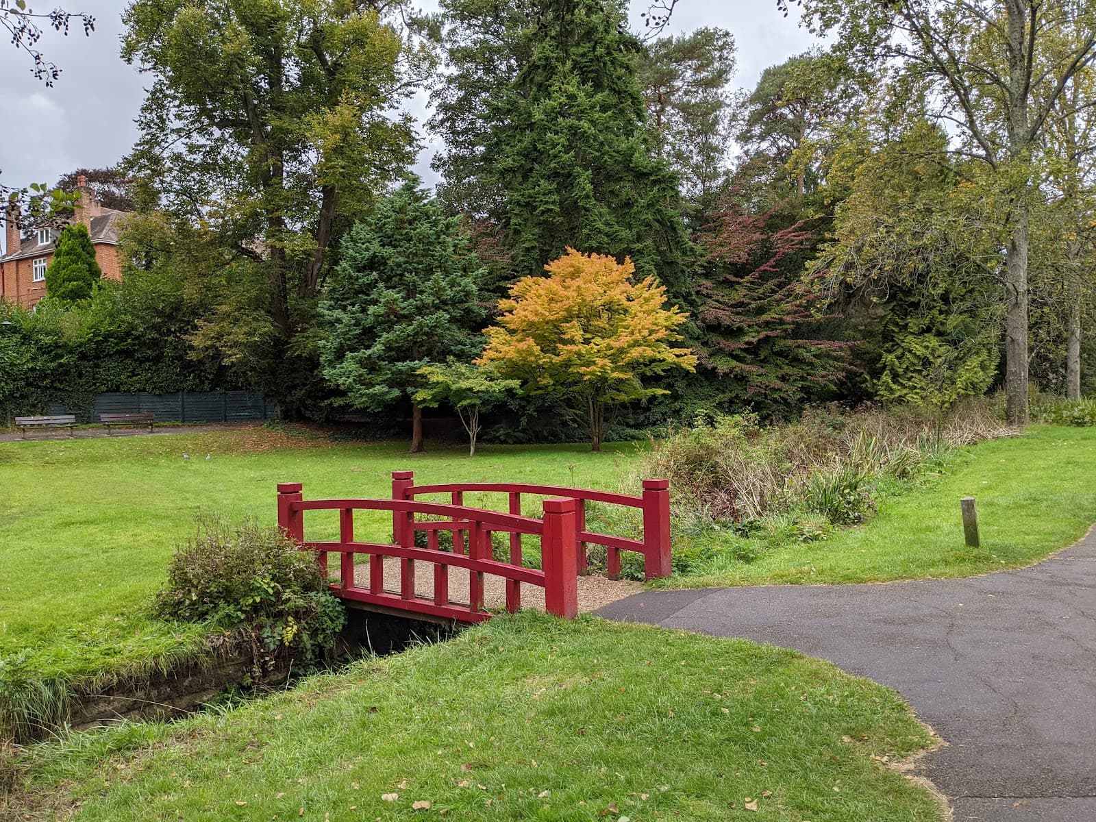 Upper Gardens - Image 1