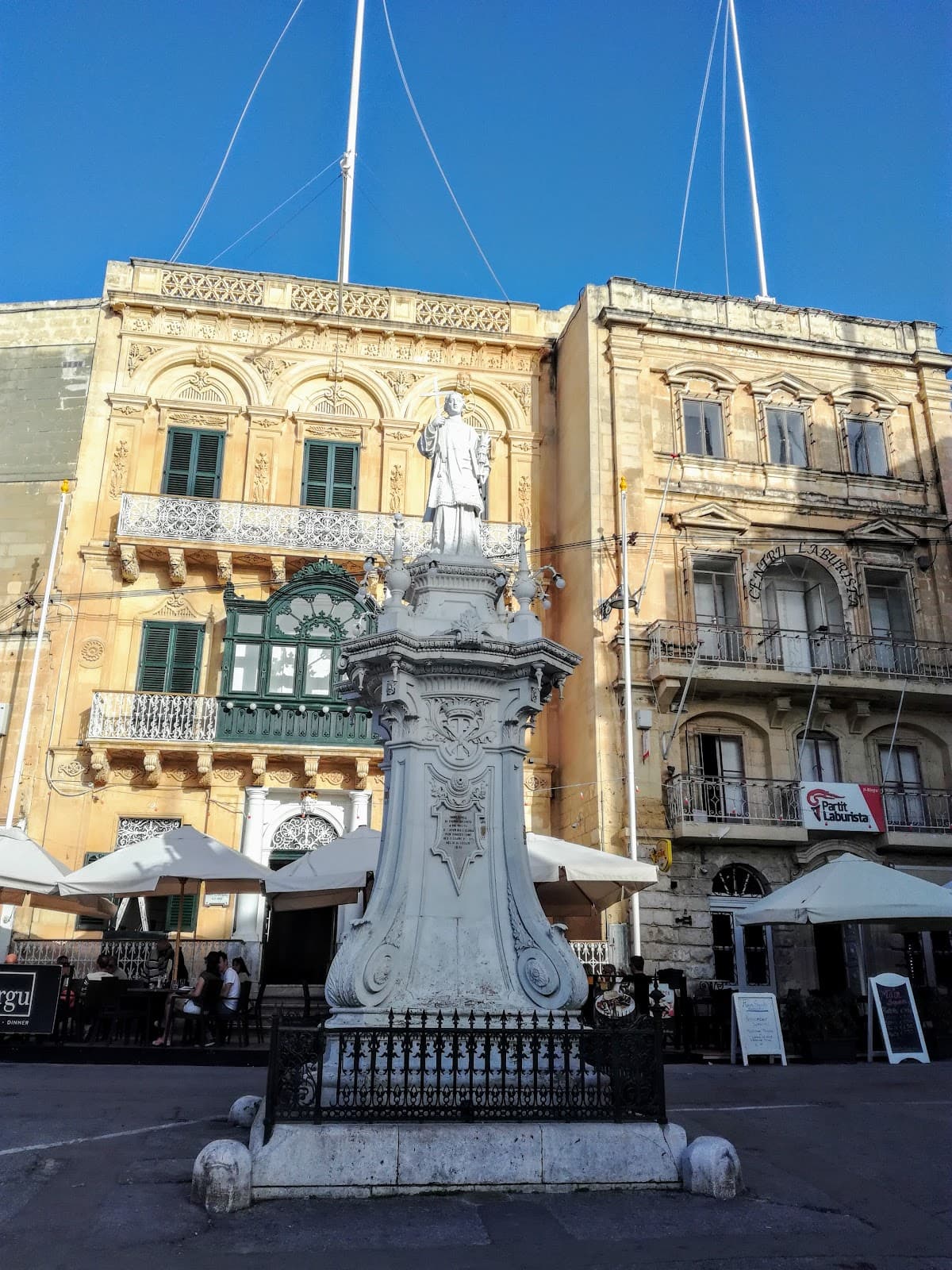 Victory Square - Image 1