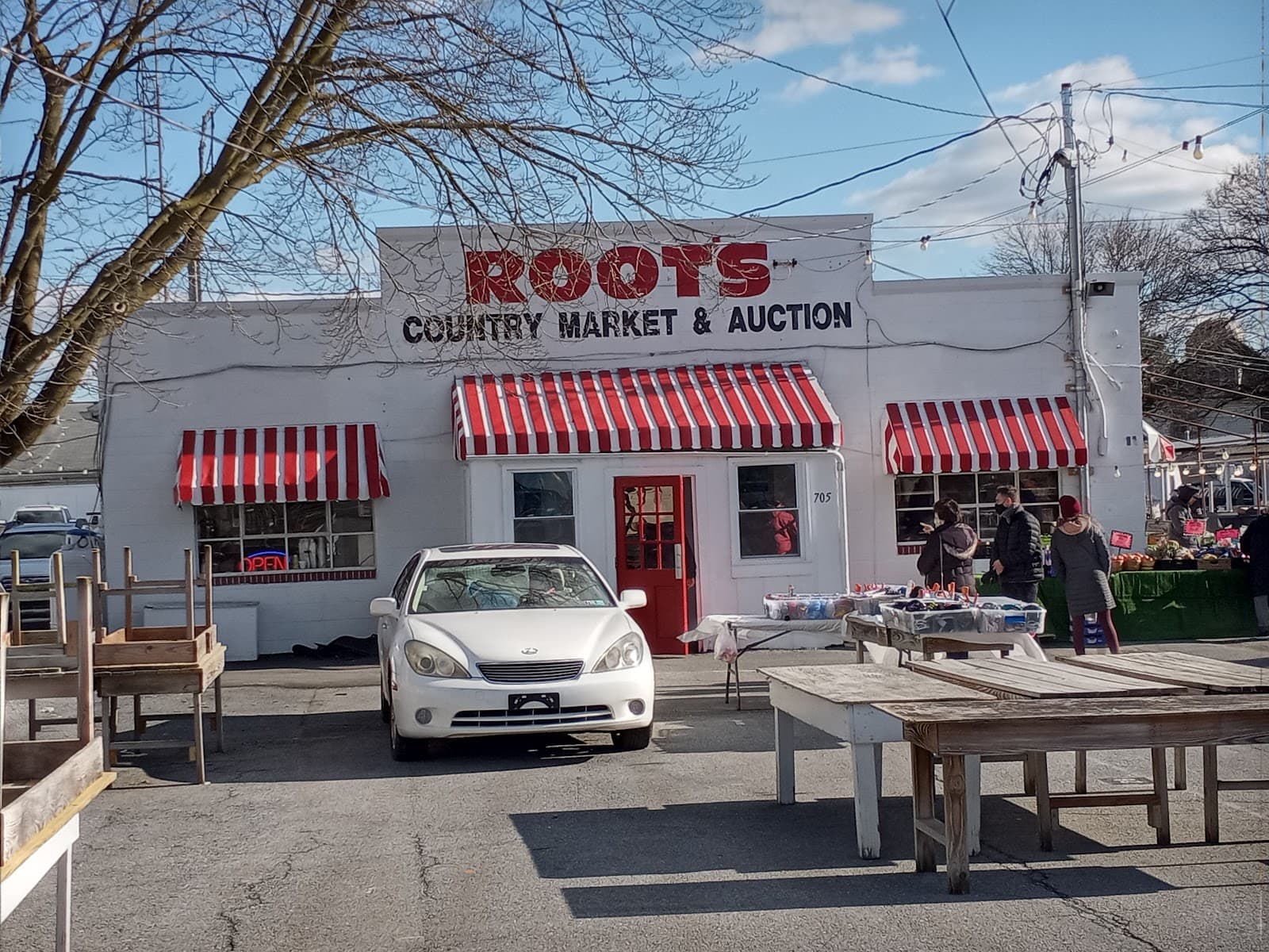 Root's Old Mill Flea Market - Image 1