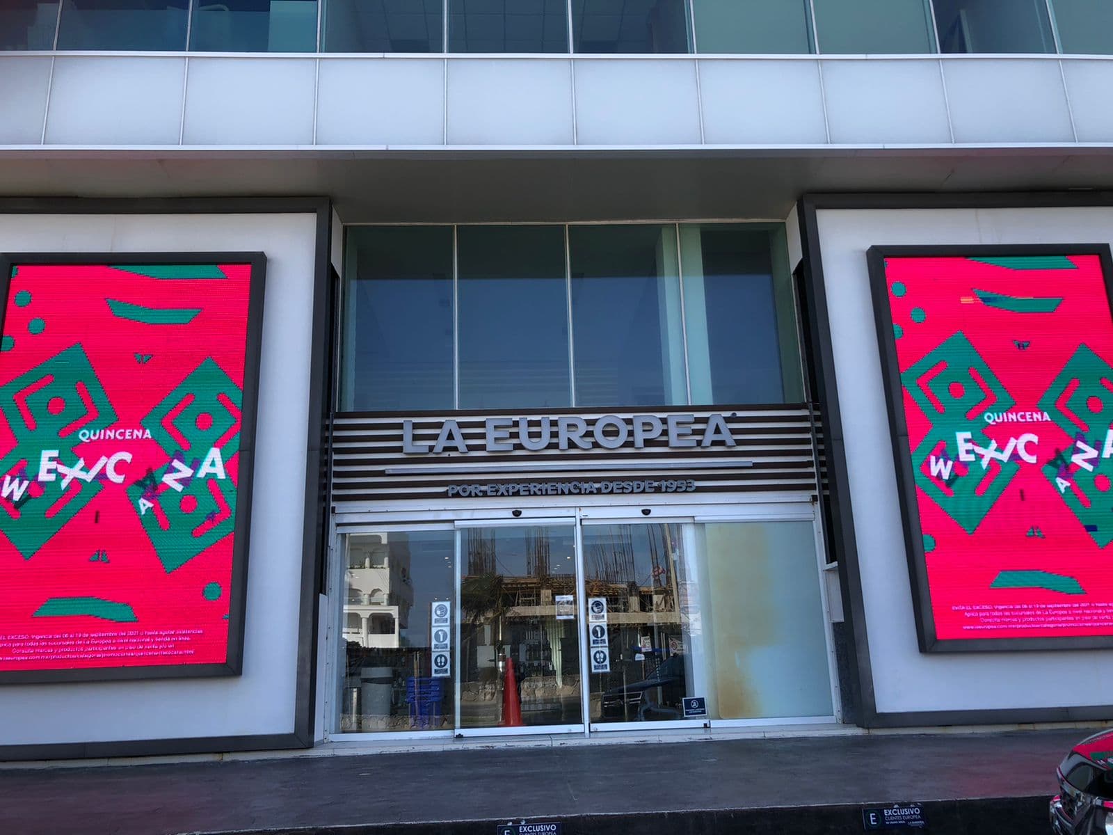 La Europa Zona Hotelera - Image 1