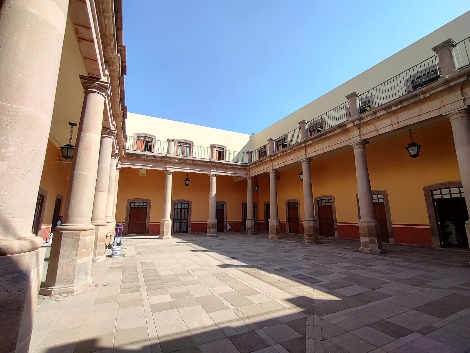 UASLP Central Building San Luis Potosí - Image 1