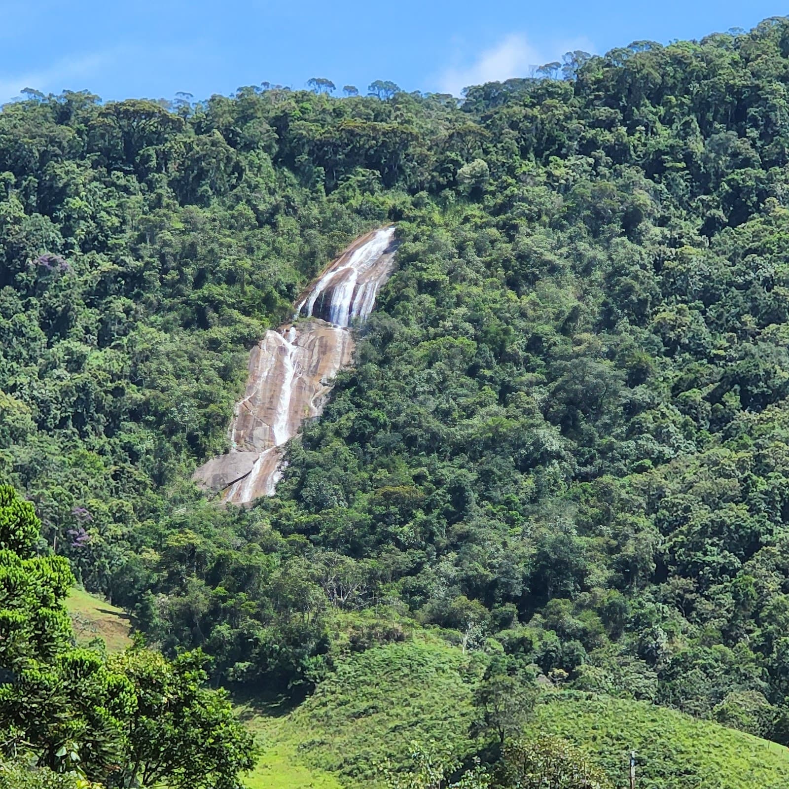 Cachoeira do Alcantilado (Vale do Alcantilado) - Image 1