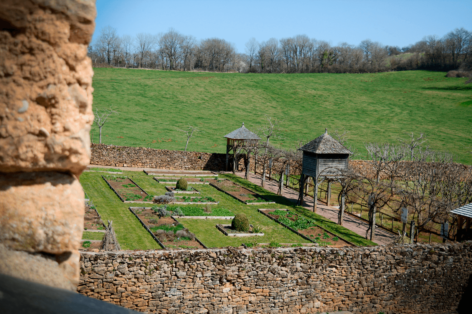 Colombier Castle (Salles-la-Source) - Image 1