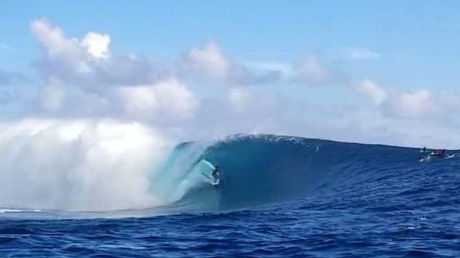 Teahupo'o - Image 1